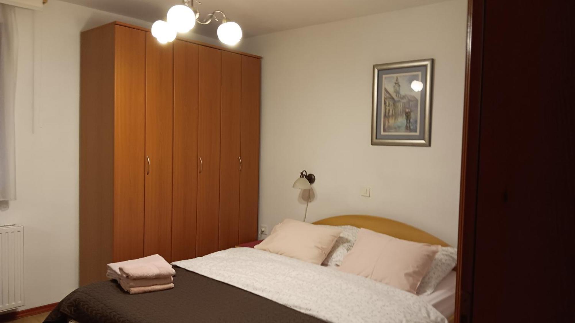 Apartment Medo Ravna Gora Eksteriør billede