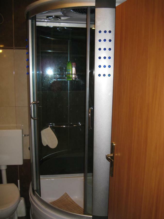 Apartment Medo Ravna Gora Eksteriør billede